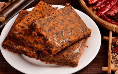 無(wú)渣火鍋好吃嗎？哪里有無(wú)渣火鍋底料廠家？無(wú)渣火鍋底料批發(fā)！