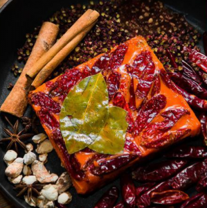 火鍋底料優(yōu)質(zhì)貨源何處尋？如何驗(yàn)證廠家信譽(yù)？