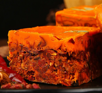 為何火鍋中紅油加工成關(guān)鍵調(diào)味？