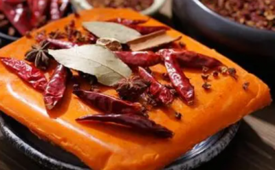 探究火鍋底料：清油與牛油，區(qū)別究竟在哪里？