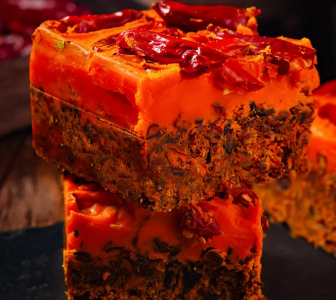 正宗火鍋底料風(fēng)味煉成記：生產(chǎn)中哪些環(huán)節(jié)決定味覺盛宴？