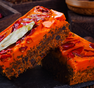 探尋最佳火鍋風(fēng)味密碼：底料共性何在，引人垂涎？